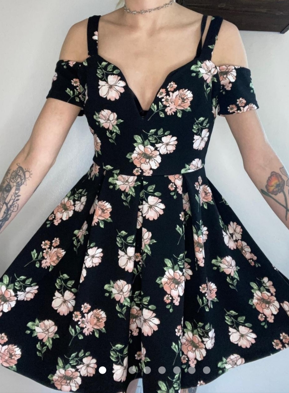 MINE WOMEN'S BLACK FLORAL CASUAL DRESS Sz S